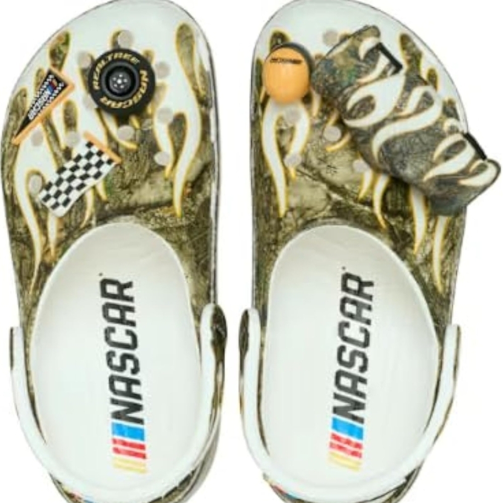 Crocs Nascar Realtree Classic Clog Camo Racing Flames Limited Edition Men Size 6 - Picture 4 of 4